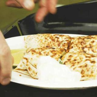 Burrito aux saucisses