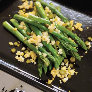 Salade d'asperges aux oeufs Salade d'asperges aux oeufs