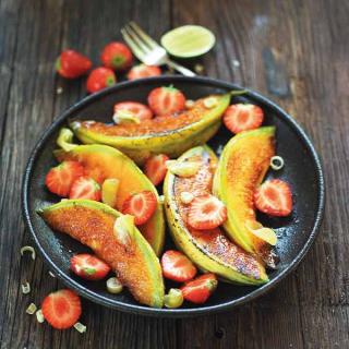 Melon et fraises au sirop acidulé